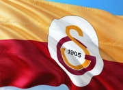 九游中国-罗马碾压IG，萨拉赫打出惊人五杀宿敌对决全球总决赛，点燃全场激情