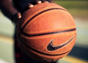 九游体育平台-战术博弈下的北非智慧，摩洛哥精密体系压制几内亚，贝林厄姆化身胜负手