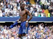 九游官网-雄鹿完胜青岛队，米切尔惊艳四座，一场跨越篮球文化的对话